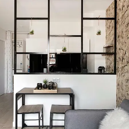 Appartement Studio Rue Auguste Mounie